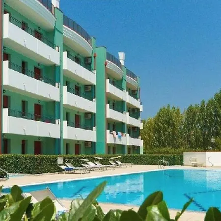 New Amazing Apartment In Residence With Pool - Caorle Caorle
