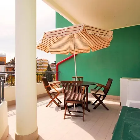 New Amazing Apartment In Residence With Pool - Caorle * Caorle
